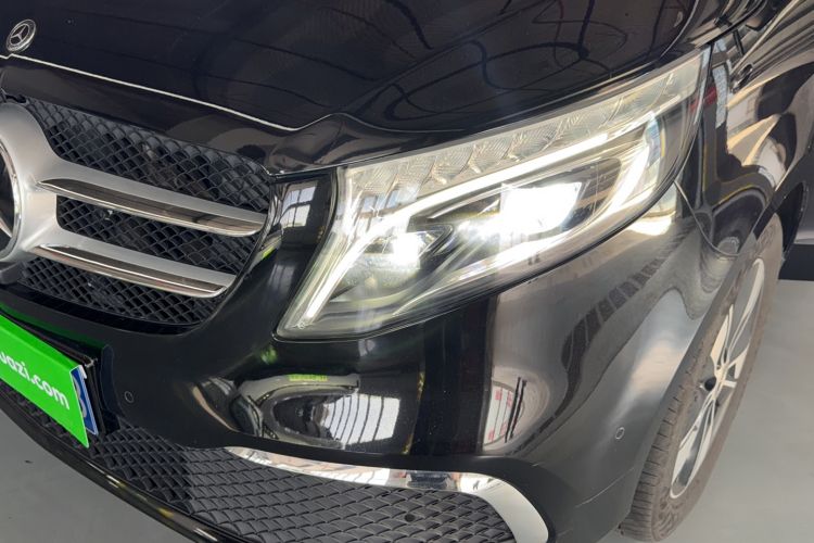 Used Mercedes-Benz V-Class 2020 V 260 Prestige Edition Left Front Headlight