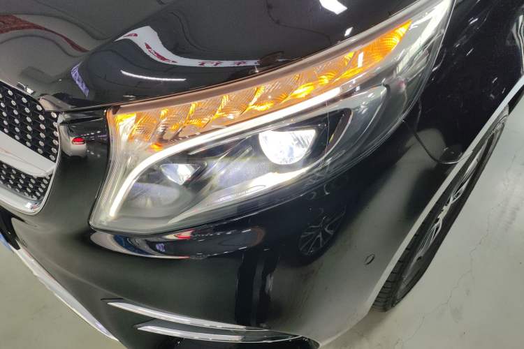 Used Mercedes-Benz V-Class 2020 V 260 L Long-wheelbase Luxury Edition Left Front Headlight