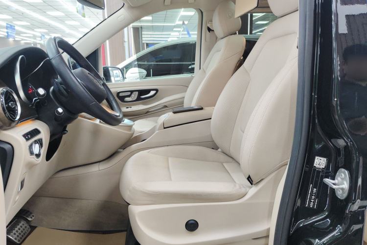 Used Mercedes-Benz V-Class 2020 V 260 Prestige Edition Left Front Seat