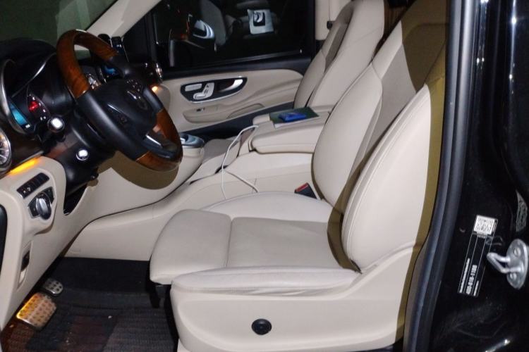 Used Mercedes-Benz V-Class 2020 V 260 L Long-wheelbase Luxury Edition Left Front Seat