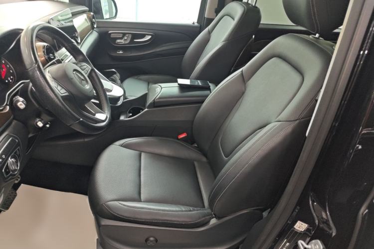 Used Mercedes-Benz V-Class 2020 V 260 L Long-wheelbase Luxury Edition Left Front Seat