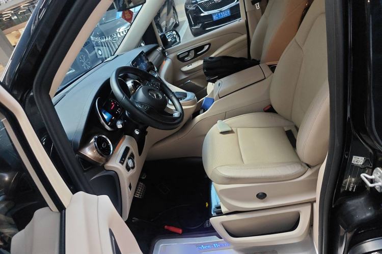 Used Mercedes-Benz V-Class 2020 V 260 L Long-wheelbase Luxury Edition Left Front Seat
