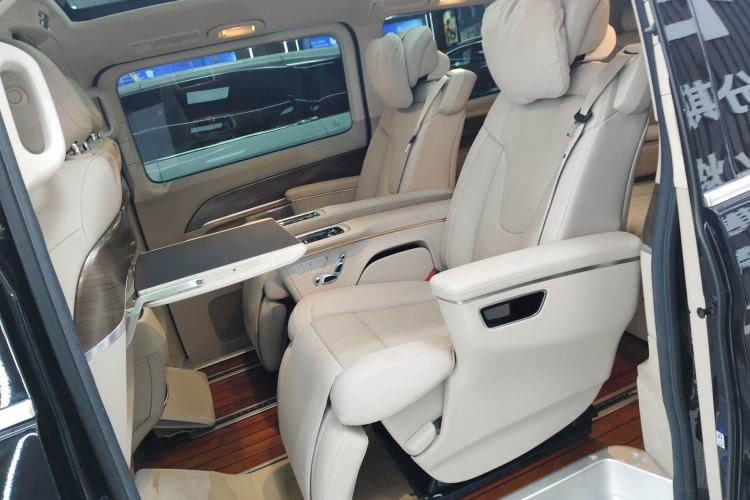 Used Mercedes-Benz V-Class 2020 V 260 Prestige Edition Left Rear Seat