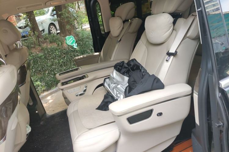 Used Mercedes-Benz V-Class 2020 V 260 Prestige Edition Left Rear Seat