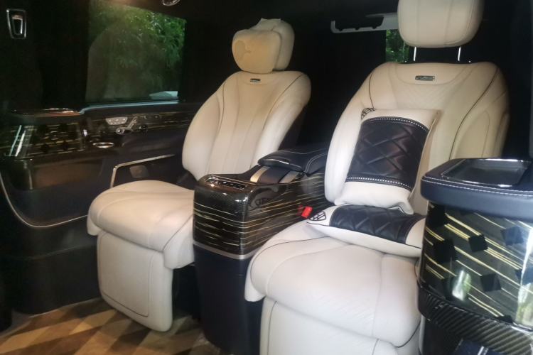 Used Mercedes-Benz V-Class  Left Rear Seat
