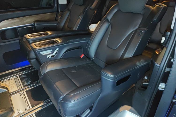 Used Mercedes-Benz V-Class 2020 V 260 Prestige Edition Left Rear Seat