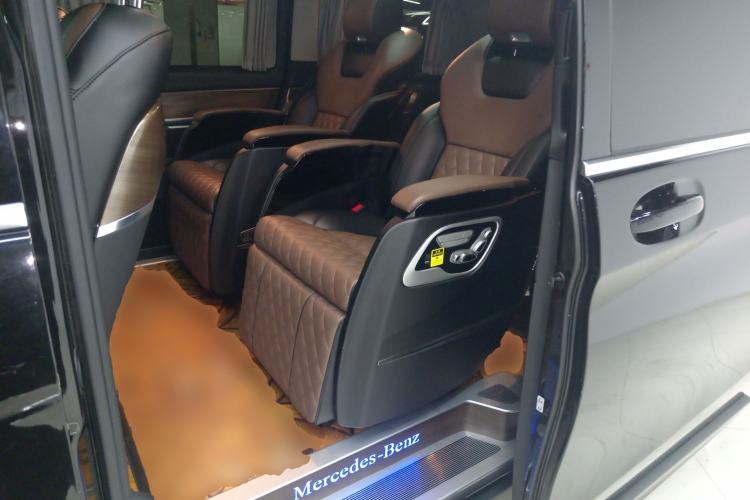 Used Mercedes-Benz V-Class 2020 V 260 Prestige Edition Left Rear Seat