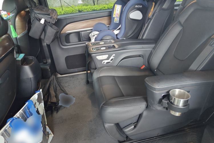 Used Mercedes-Benz V-Class 2020 V 260 Prestige Edition Left Rear Seat