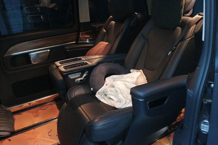 Used Mercedes-Benz V-Class 2020 V 260 Prestige Edition Left Rear Seat