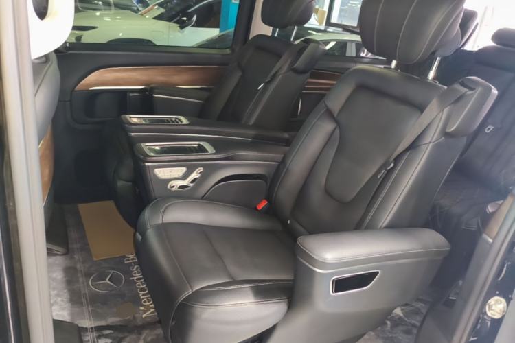 Used Mercedes-Benz V-Class 2020 V 260 Prestige Edition Left Rear Seat