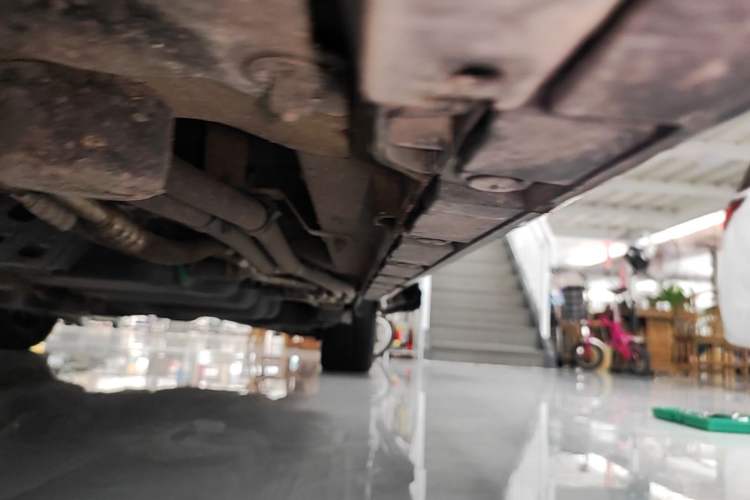 Used Mercedes-Benz V-Class 2020 V 260 Prestige Edition Left Side Sill