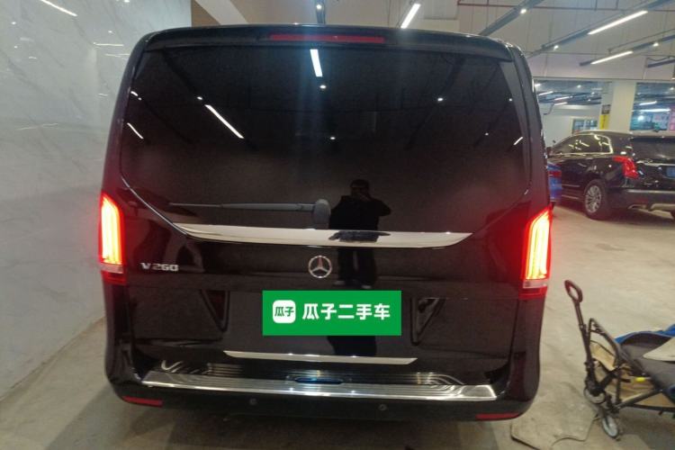 Used Mercedes-Benz V-Class 2020 V 260 Avantgarde Edition Rear