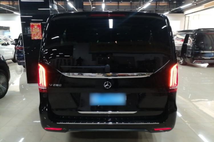 Used Mercedes-Benz V-Class 2020 V 260 L Long-wheelbase Luxury Edition Rear