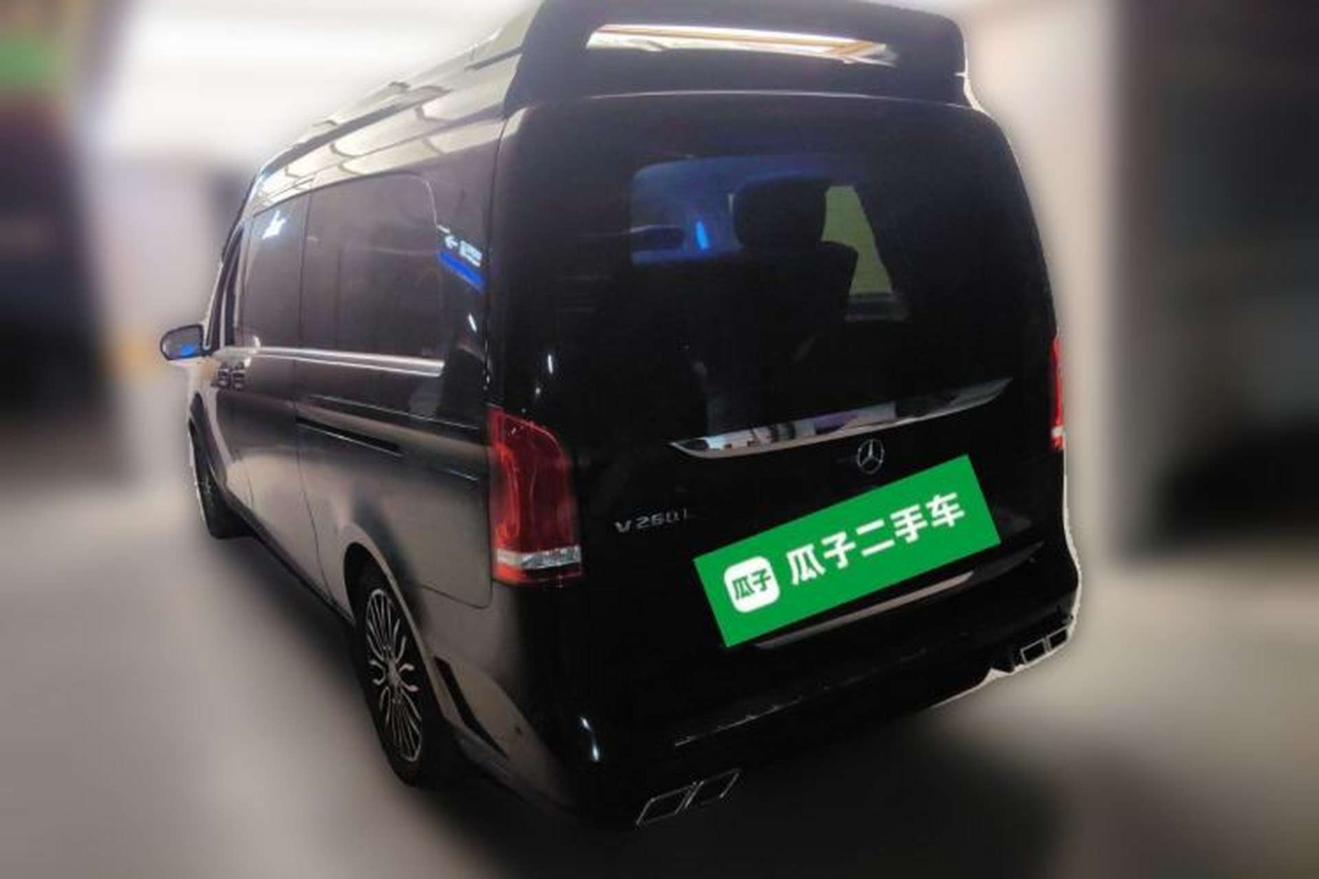 Used Mercedes-Benz V-Class  Rear Left 45 Deg