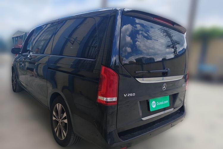 Used Mercedes-Benz V-Class 2020 V 260 Avantgarde Edition Rear Left 45 Deg
