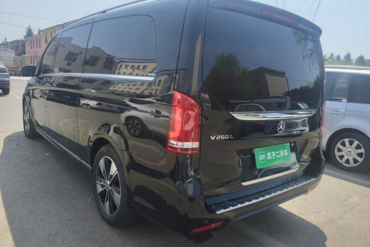 Used Mercedes-Benz V-Class 2020 V 260 L Long-wheelbase Luxury Edition Rear Left 45 Deg