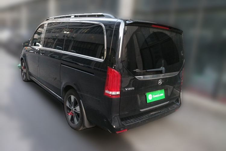 Used Mercedes-Benz V-Class 2020 V 260 Prestige Edition Rear Left 45 Deg