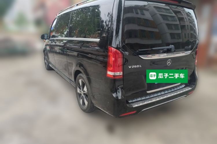 Used Mercedes-Benz V-Class 2020 V 260 L Long-wheelbase Luxury Edition Rear Left 45 Deg