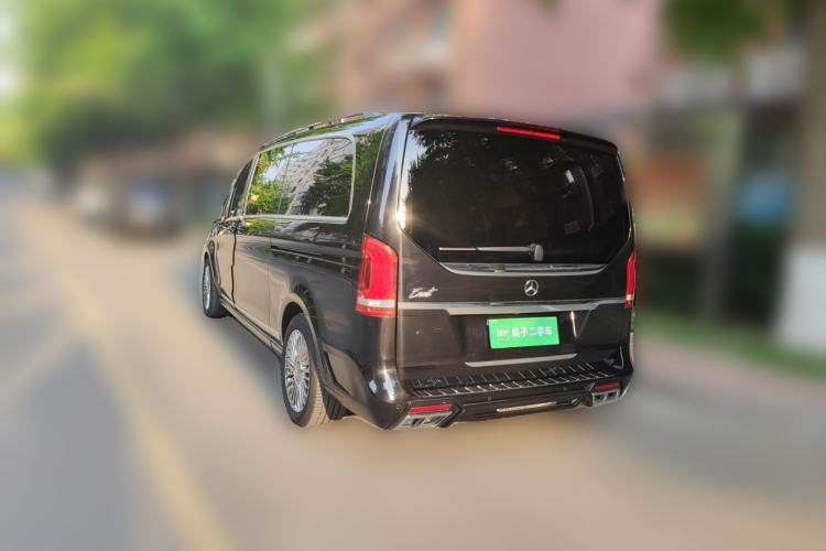 Used Mercedes-Benz V-Class 2020 V 260 L Long-wheelbase Luxury Edition Rear Left 45 Deg
