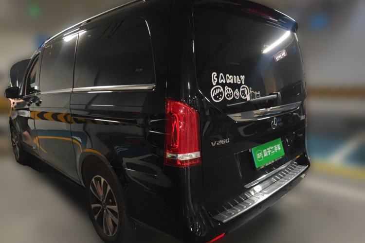 Used Mercedes-Benz V-Class 2020 V 260 Avantgarde Edition Rear Left 45 Deg