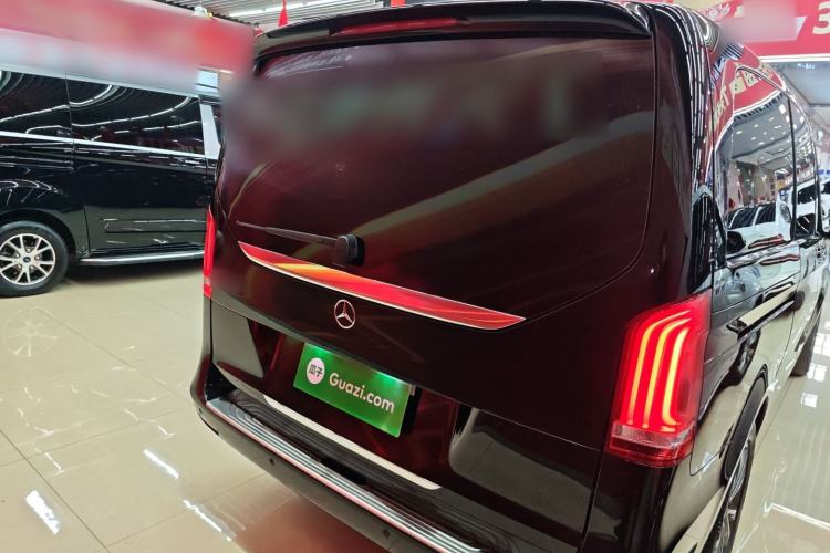 Used Mercedes-Benz V-Class 2020 V 260 Avantgarde Edition Rear