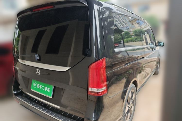 Used Mercedes-Benz V-Class 2020 V 260 L Long-wheelbase Luxury Edition Rear Right 45 Deg