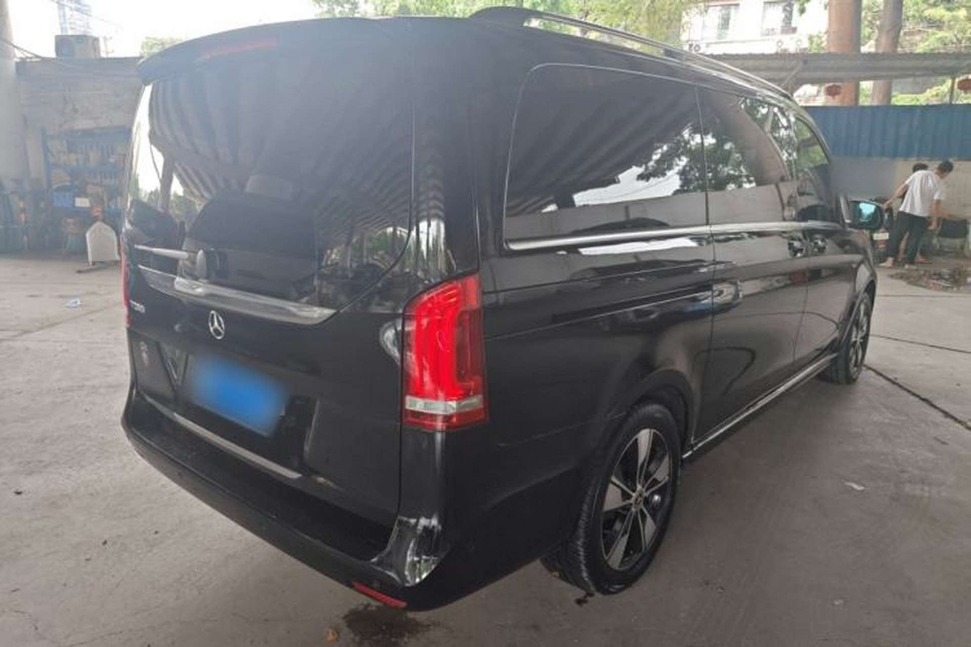 Used Mercedes-Benz V-Class 2020 V 260 Prestige Edition Rear Right 45 Deg