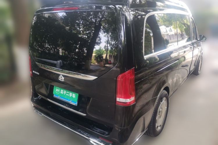 Used Mercedes-Benz V-Class  Rear Right 45 Deg