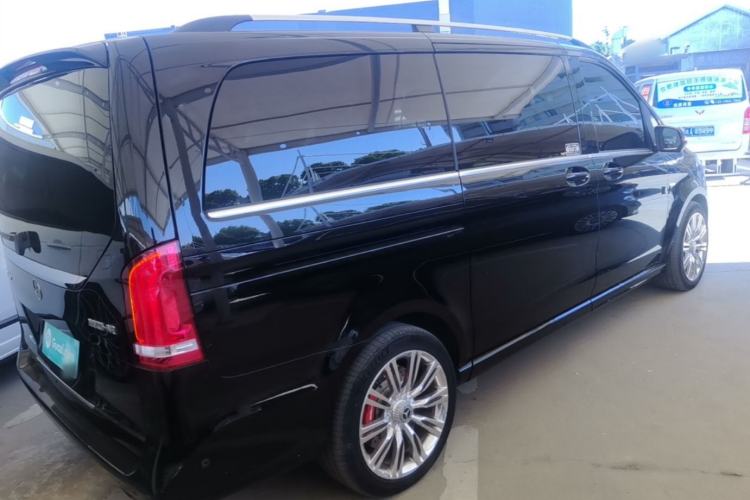 Used Mercedes-Benz V-Class 2020 V 260 Prestige Edition Rear Right 45 Deg