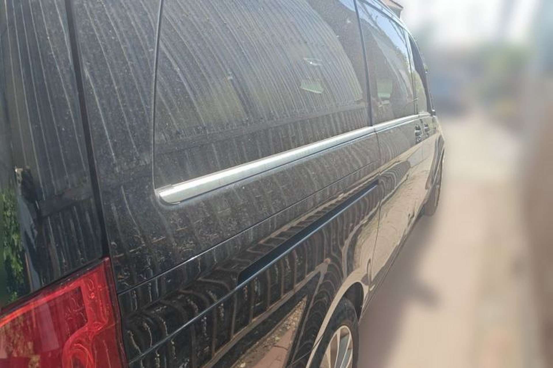 Used Mercedes-Benz V-Class 2020 V 260 Avantgarde Edition Rear Right 45 Deg