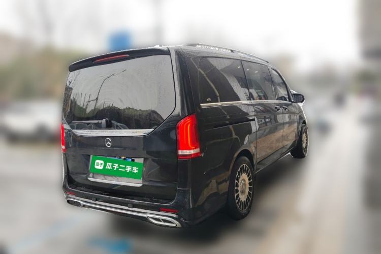 Used Mercedes-Benz V-Class 2020 V 260 Avantgarde Edition Rear Right 45 Deg