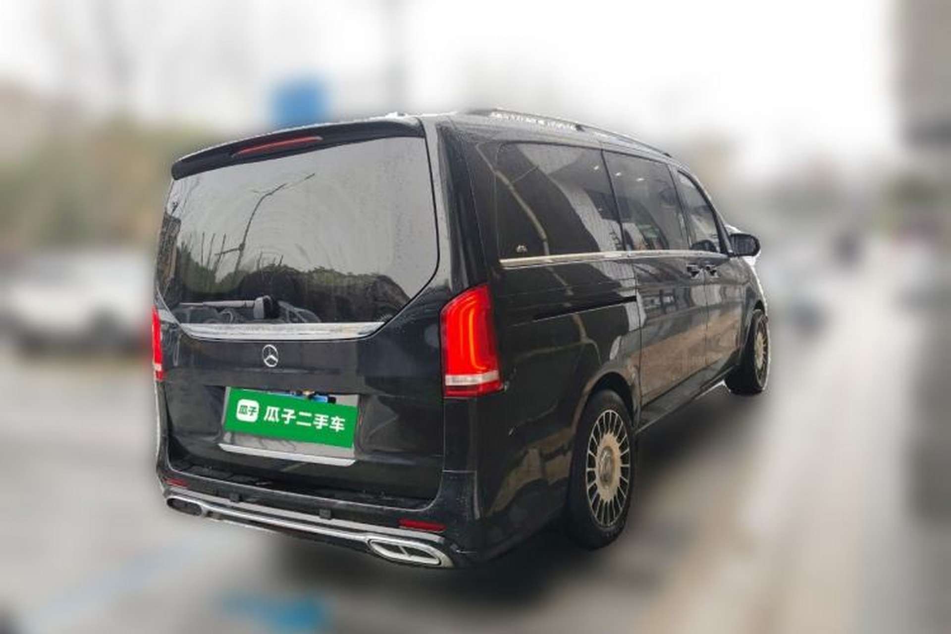 Used Mercedes-Benz V-Class 2020 V 260 Avantgarde Edition Rear Right 45 Deg