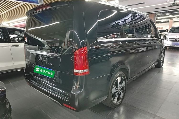 Used Mercedes-Benz V-Class 2020 V 260 L Long-wheelbase Luxury Edition Rear Right 45 Deg
