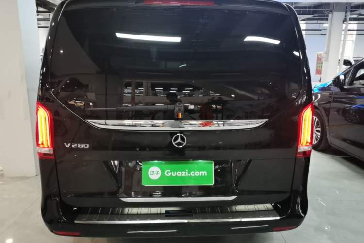 Used Mercedes-Benz V-Class 2020 V 260 Avantgarde Edition Rear