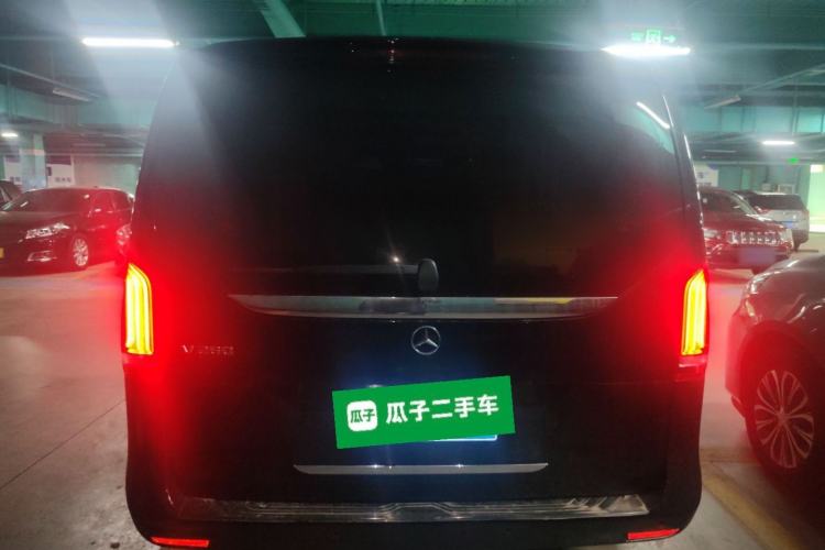 Used Mercedes-Benz V-Class 2020 V 260 Avantgarde Edition Rear