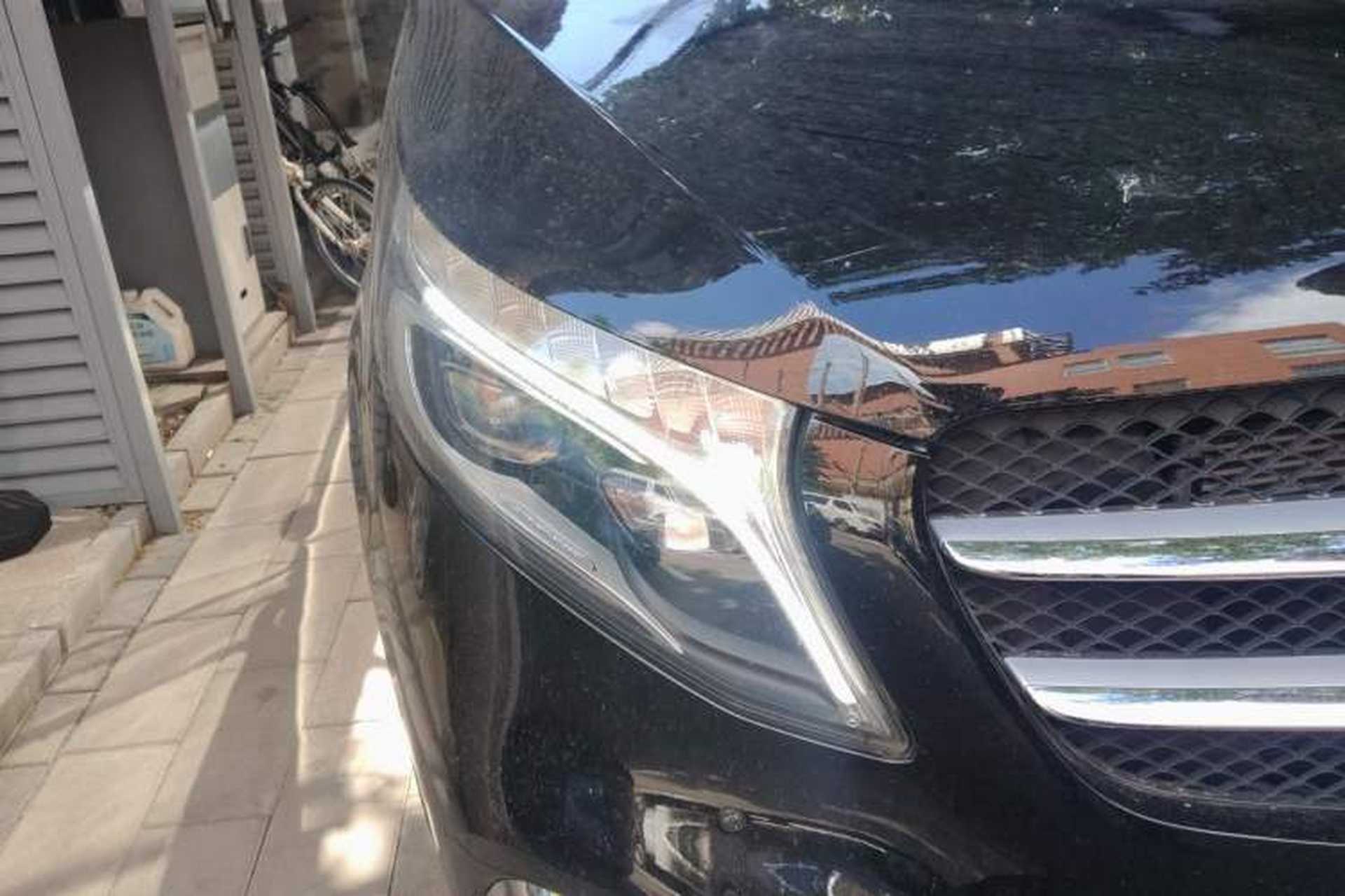 Used Mercedes-Benz V-Class 2020 V 260 Prestige Edition Right Front Headlight