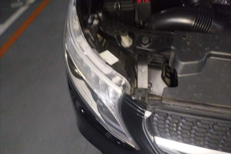 Used Mercedes-Benz V-Class 2020 V 260 L Long-wheelbase Luxury Edition Right Front Headlight