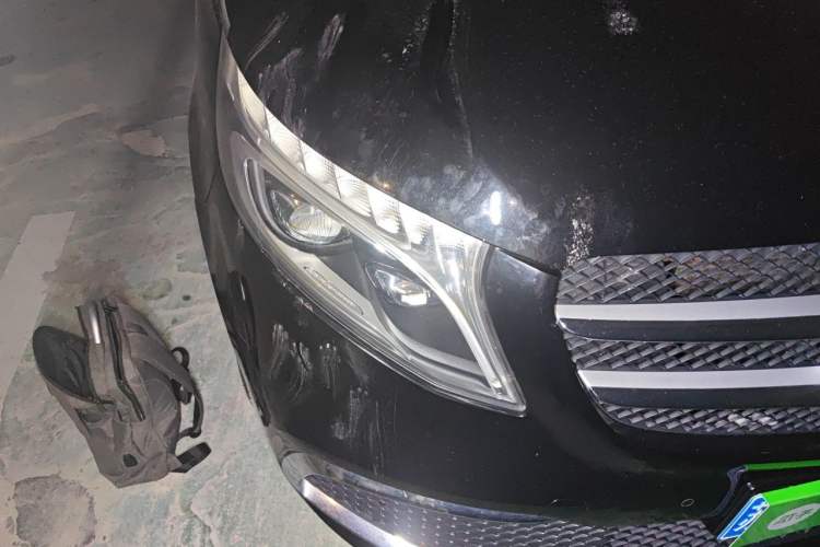 Used Mercedes-Benz V-Class 2020 V 260 Prestige Edition Right Front Headlight