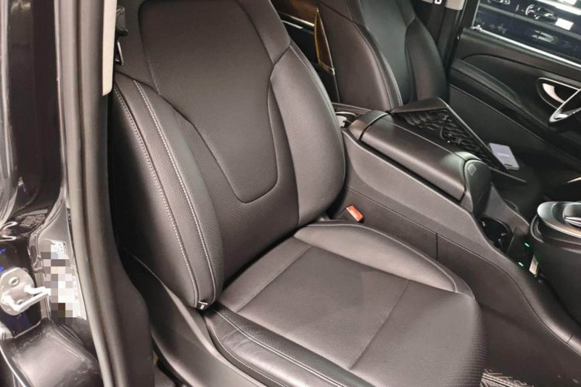 Used Mercedes-Benz V-Class 2020 V 260 L Long-wheelbase Luxury Edition Right Front Seat