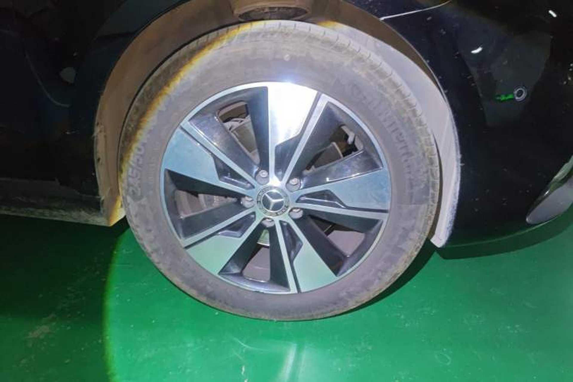 Used Mercedes-Benz V-Class 2020 V 260 L Long-wheelbase Luxury Edition Right Front Wheel Hub