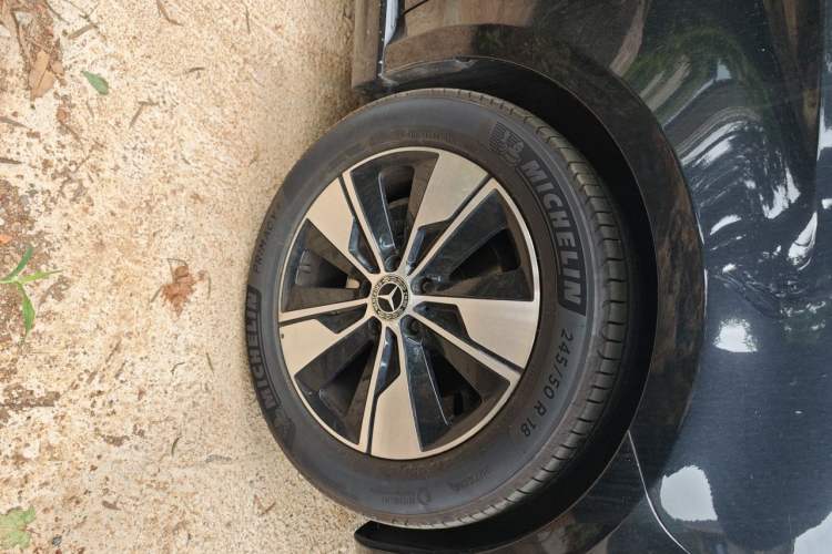 Used Mercedes-Benz V-Class 2020 V 260 L Long-wheelbase Luxury Edition Right Front Wheel Hub
