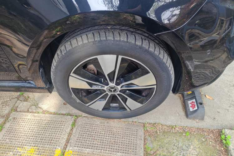 Used Mercedes-Benz V-Class 2020 V 260 L Long-wheelbase Luxury Edition Right Front Wheel Hub