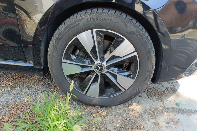 Used Mercedes-Benz V-Class 2020 V 260 L Long-wheelbase Luxury Edition Right Front Wheel Hub