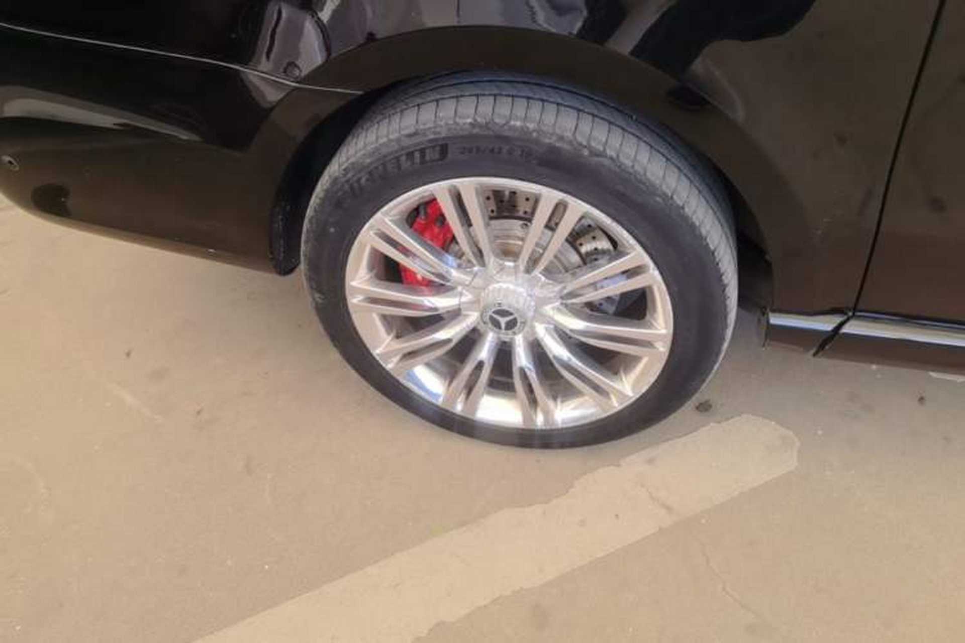 Used Mercedes-Benz V-Class 2020 V 260 Prestige Edition Right Rear Wheel Hub