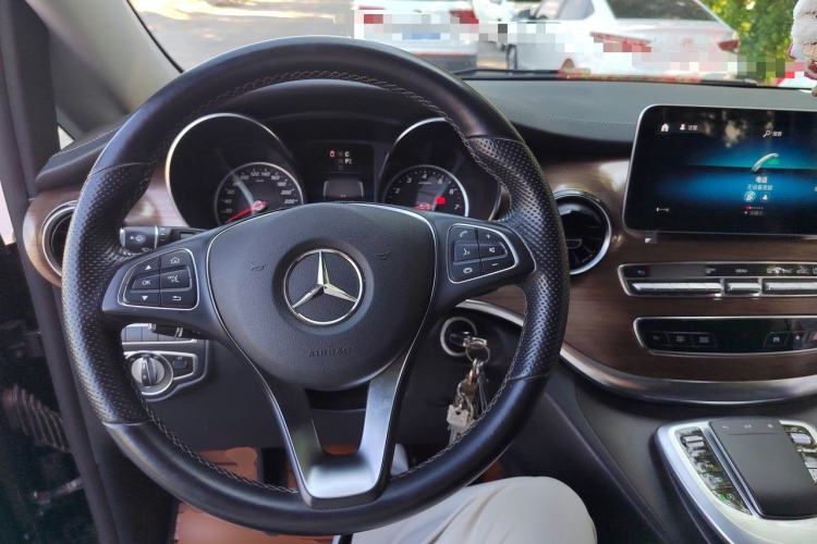 Used Mercedes-Benz V-Class 2020 V 260 L Long-wheelbase Luxury Edition Steering Wheel