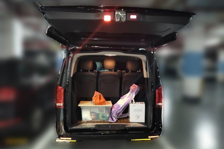 Used Mercedes-Benz V-Class 2020 V 260 Prestige Edition Trunk