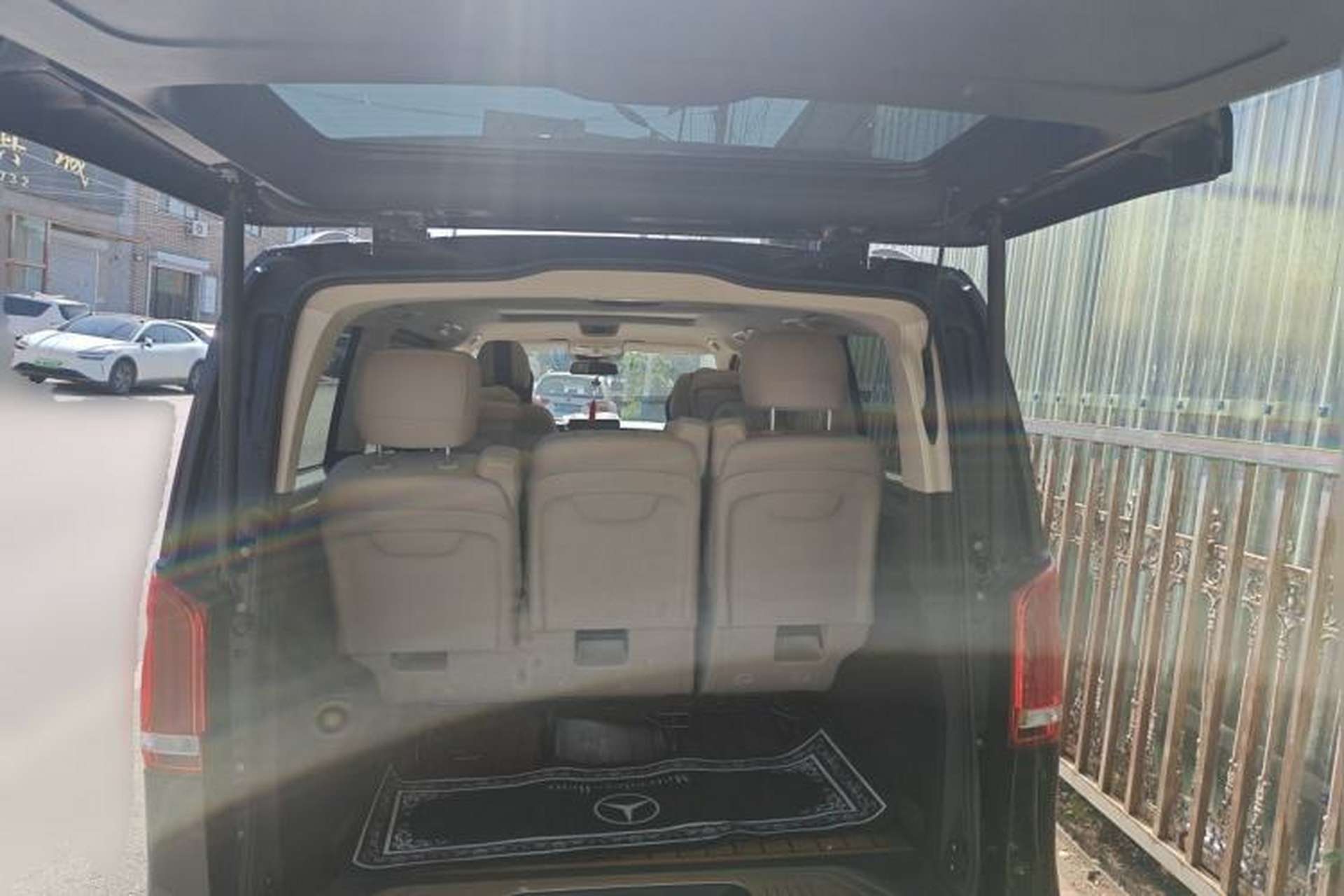 Used Mercedes-Benz V-Class 2020 V 260 Avantgarde Edition Trunk