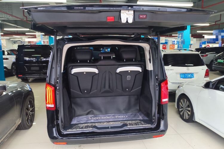 Used Mercedes-Benz V-Class 2020 V 260 Prestige Edition Trunk