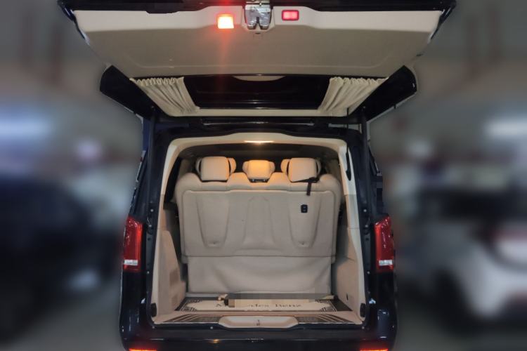 Used Mercedes-Benz V-Class 2020 V 260 Prestige Edition Trunk