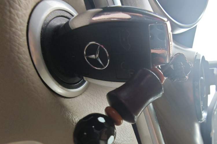 Used Mercedes-Benz V-Class 2020 V 260 L Long-wheelbase Luxury Edition Vehicle Key